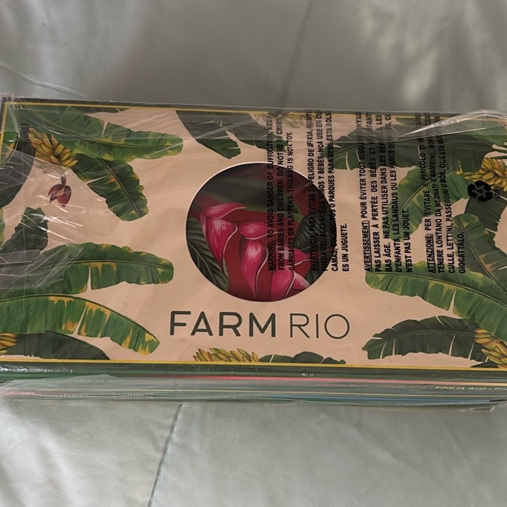 Farm Rio Tropical Print Women's scarf Bag NWT - Picture 6 of 6